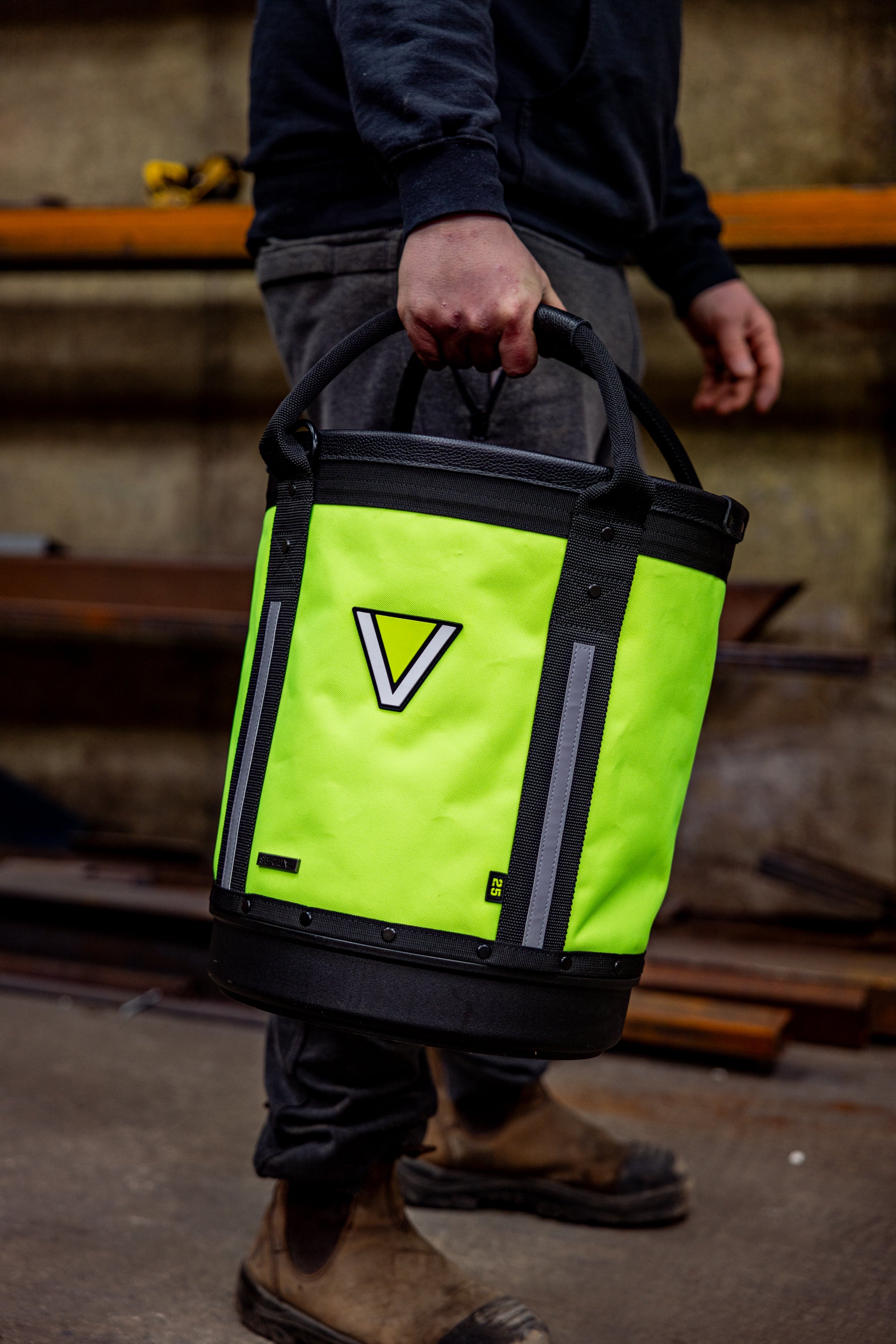 Rogue 25 Bucket Bag Havoc