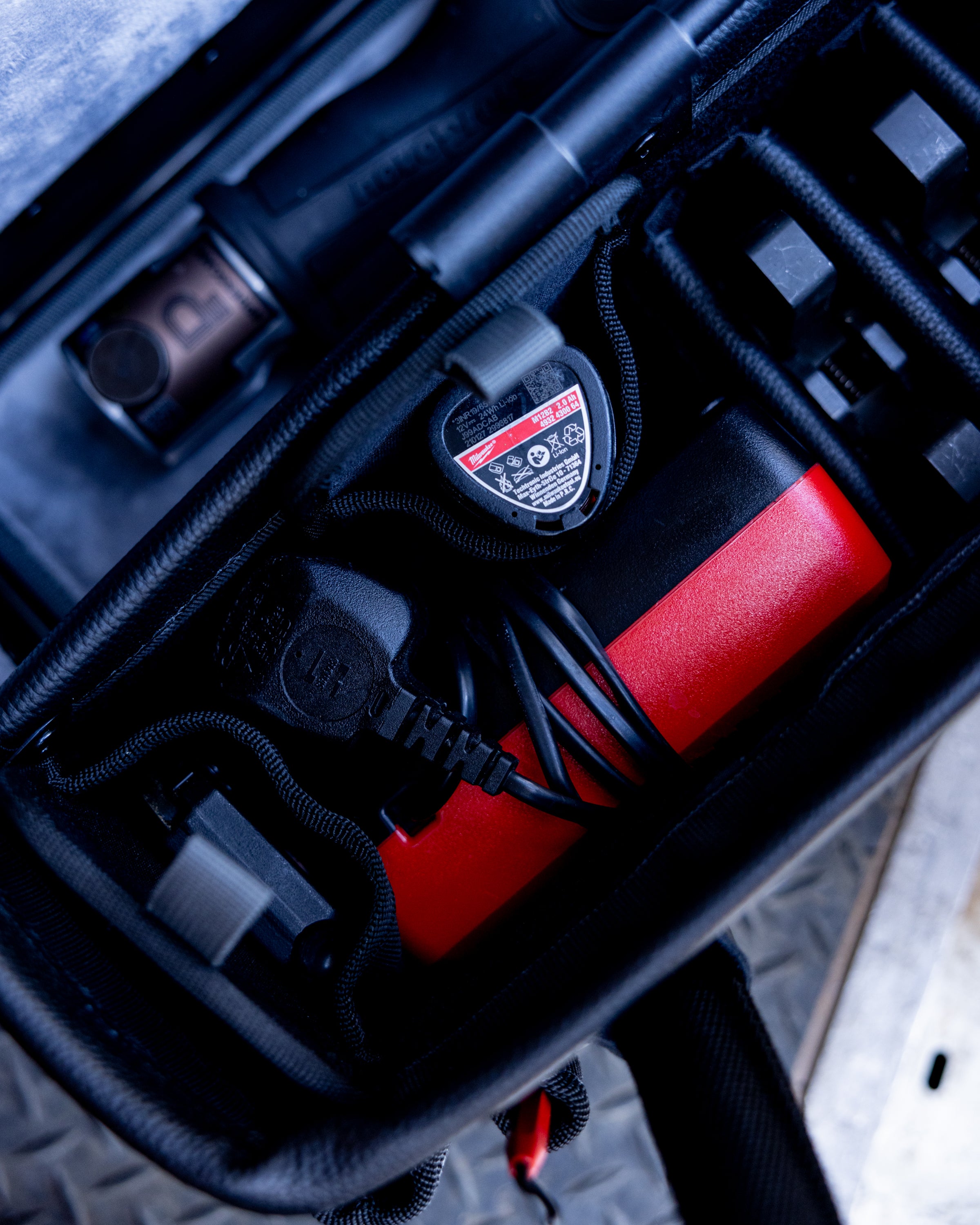 Rogue 100 Press Tool Bag